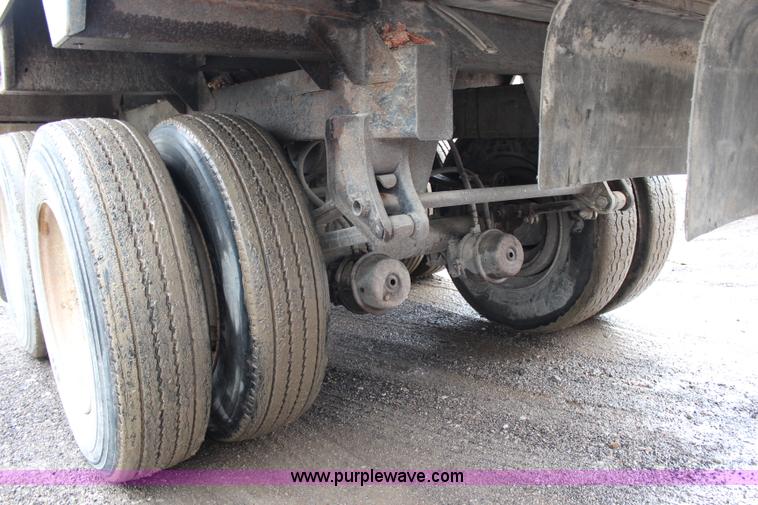 image for item G5210 1998 Timpte 42' belt trailer