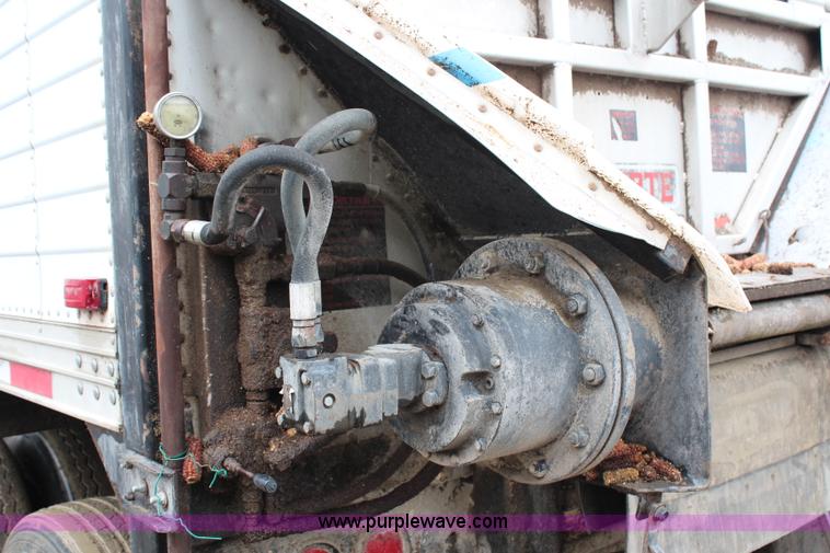 image for item G5210 1998 Timpte 42' belt trailer