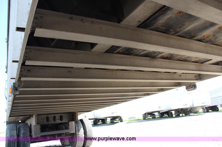 image for item G5211 2006 Trail King 42' belt trailer