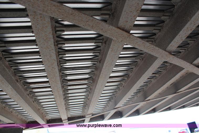 image for item G5212 1997 Wilkens 48' walking floor trailer