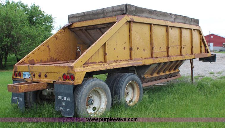 image for item G5248 1982 Ranch 27' belly dump trailer