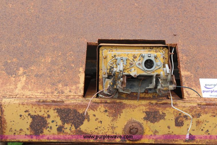 image for item G5248 1982 Ranch 27' belly dump trailer