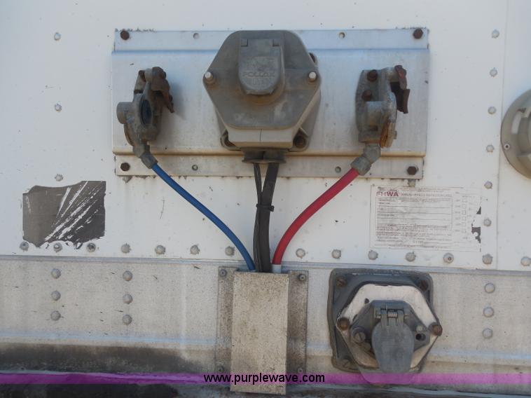 image for item H3176 2000 Great Dane dry van trailer