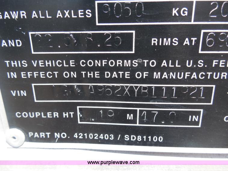 image for item H3176 2000 Great Dane dry van trailer