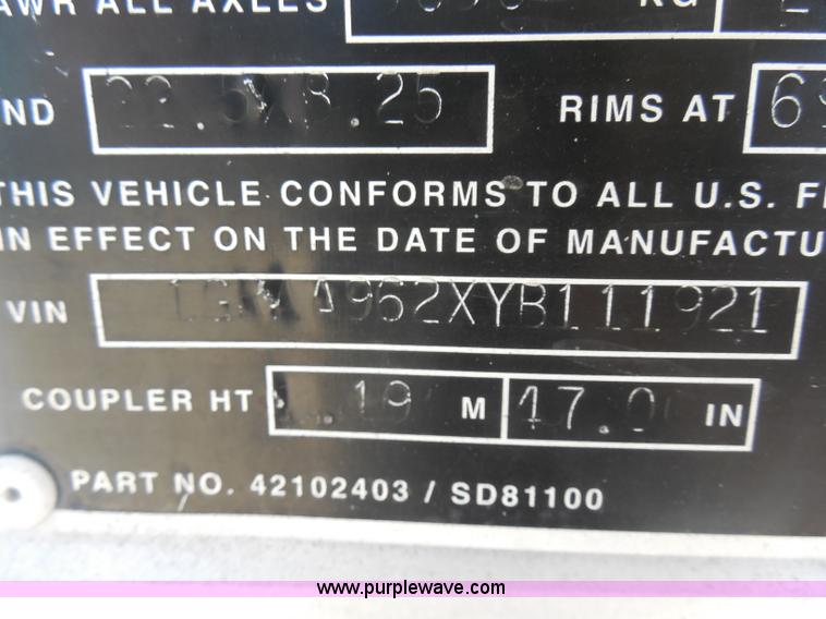 image for item H3176 2000 Great Dane dry van trailer