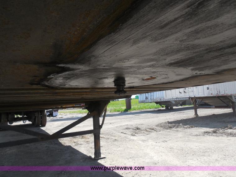 image for item H3177 2000 Great Dane dry van trailer