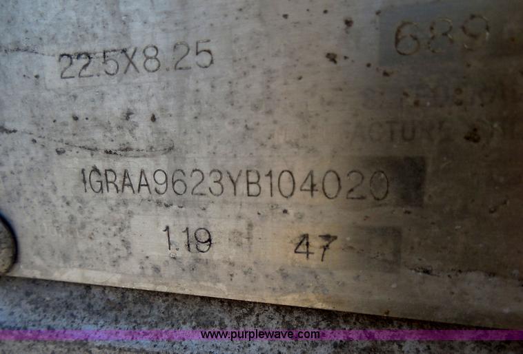 image for item H3177 2000 Great Dane dry van trailer