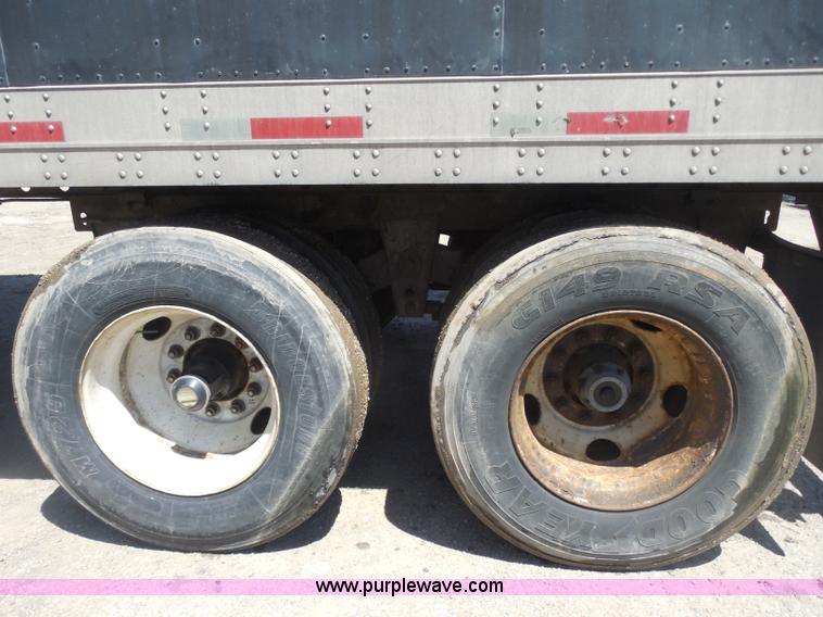 image for item H3179 1998 Great Dane dry van trailer