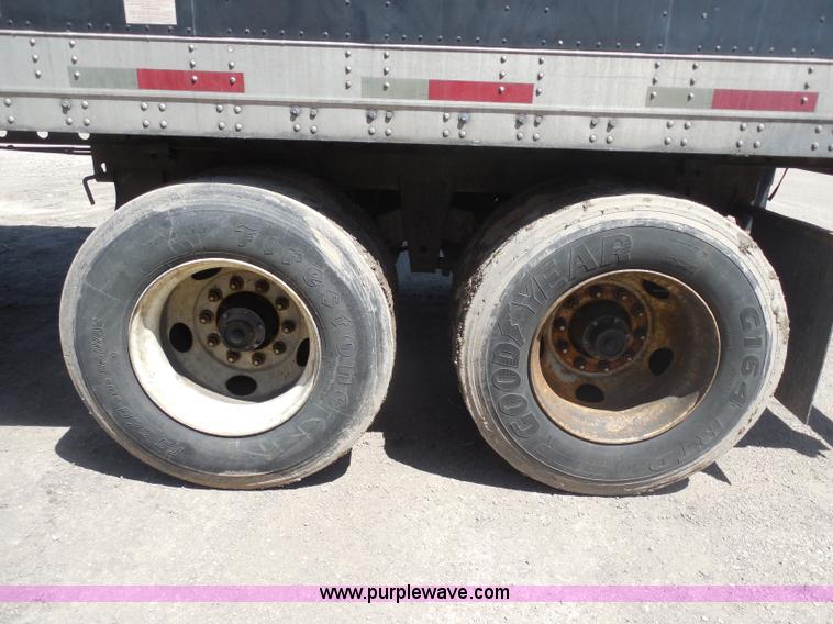 image for item H3180 1998 Great Dane dry van trailer