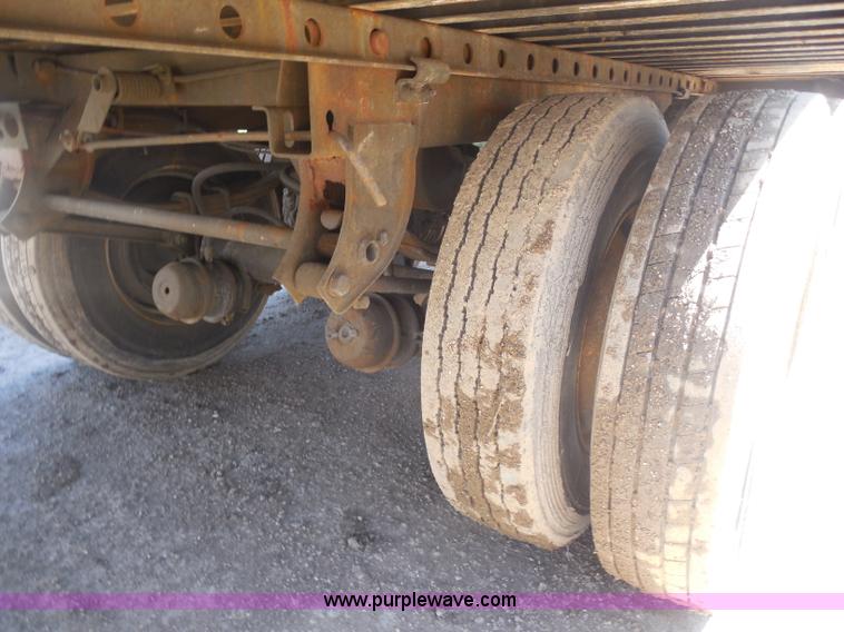 image for item H3180 1998 Great Dane dry van trailer