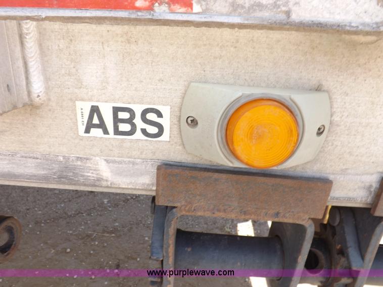 image for item H7021 1999 Wilson CF900 53' trailer