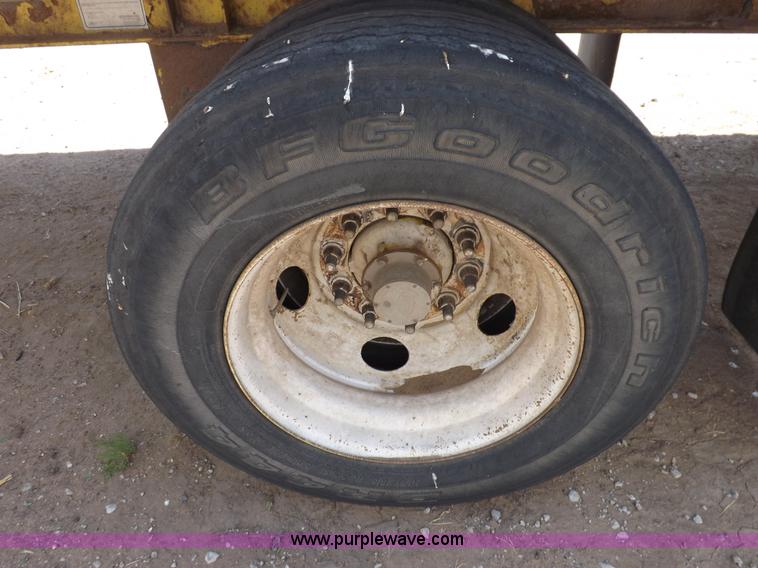 image for item H7021 1999 Wilson CF900 53' trailer