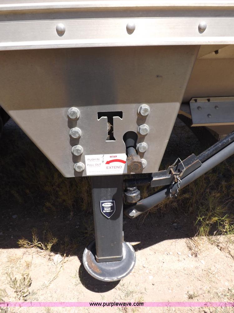 image for item H7077 2009 Timpte Super Hopper grain trailer