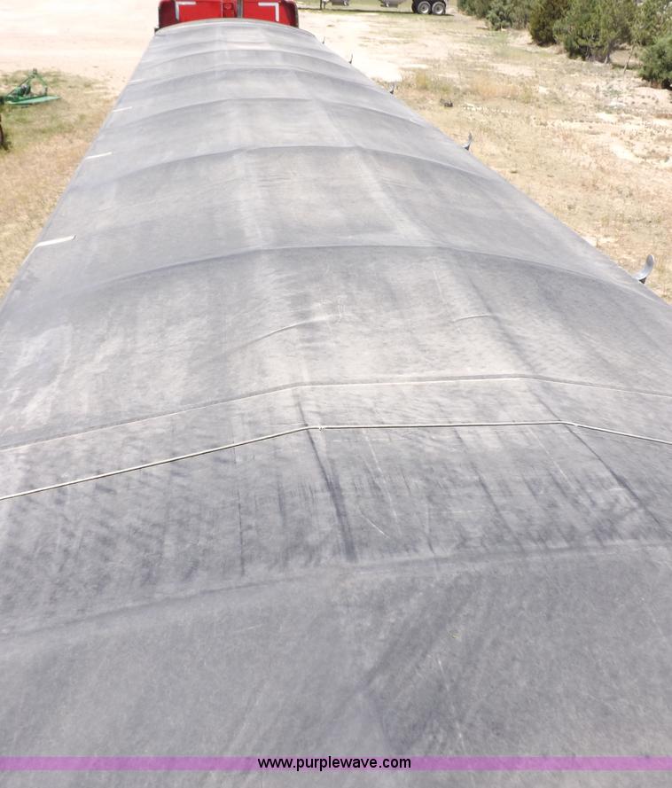 image for item H7077 2009 Timpte Super Hopper grain trailer