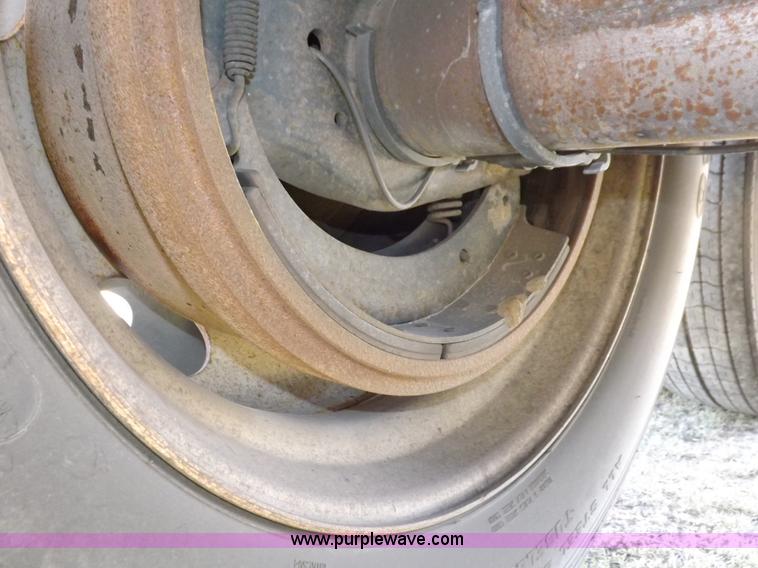 image for item H7077 2009 Timpte Super Hopper grain trailer