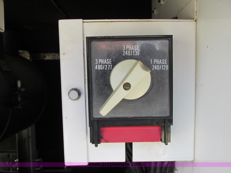 image for item A8519 MQ Whisperwatt generator