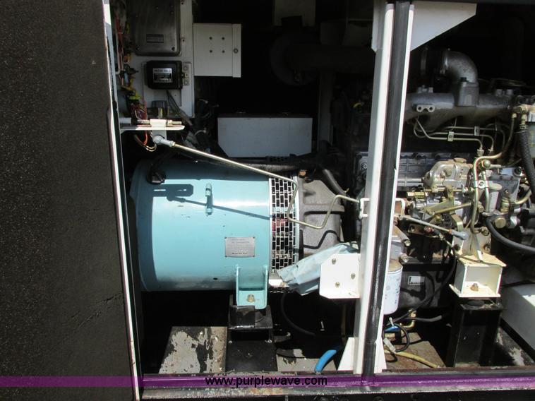 image for item A8519 MQ Whisperwatt generator