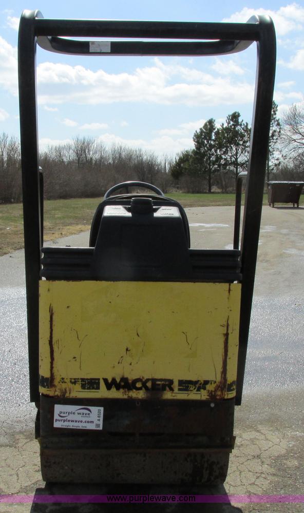 image for item A8520 1998 Wacker RD11A smooth drum roller