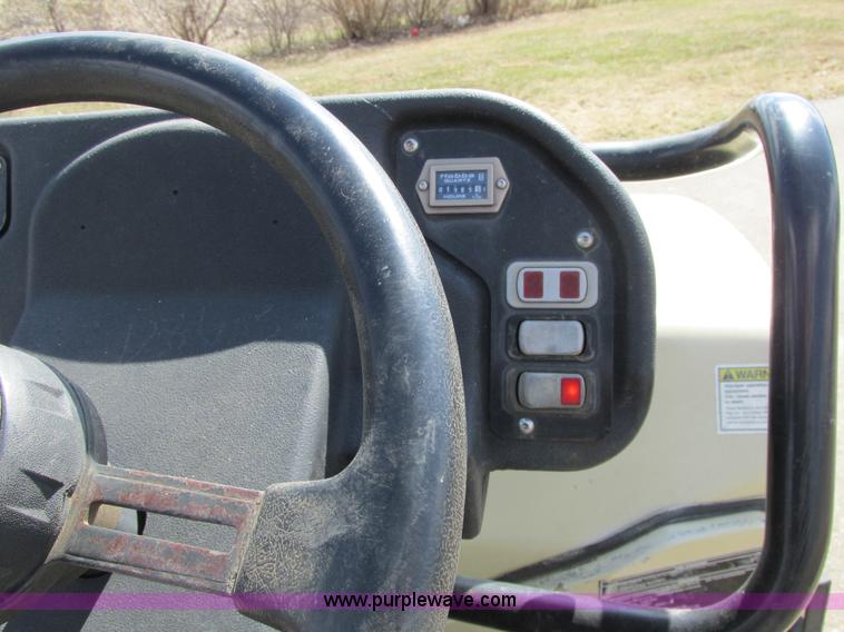 image for item A8522 2004 Ingersoll Rand DD24 vibratory roller