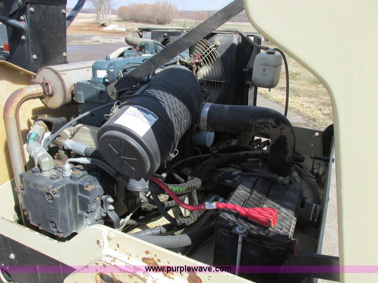 image for item A8522 2004 Ingersoll Rand DD24 vibratory roller