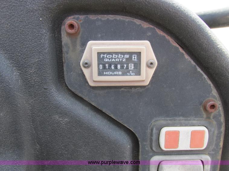 image for item A8523 2001 Ingersoll Rand DD24 vibratory roller