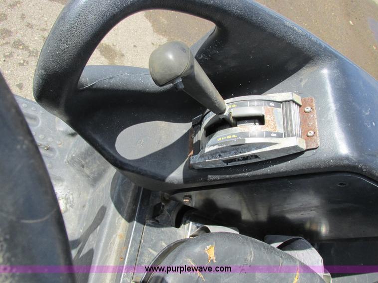 image for item A8523 2001 Ingersoll Rand DD24 vibratory roller