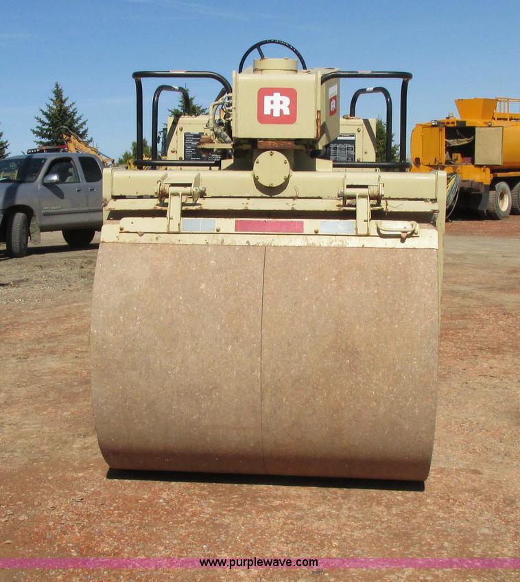 image for item A8525 1991 Ingersoll Rand ST105 static compactor