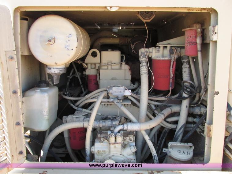 image for item A8525 1991 Ingersoll Rand ST105 static compactor