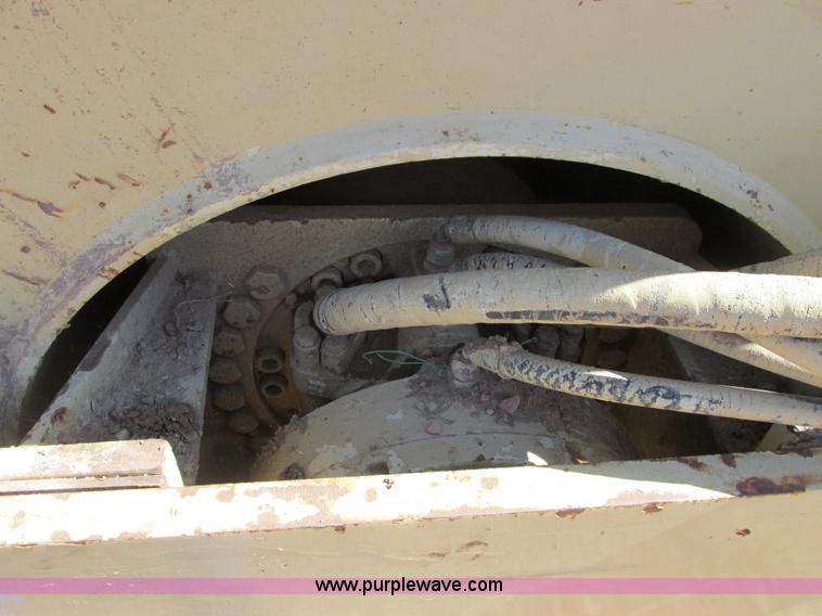 image for item A8525 1991 Ingersoll Rand ST105 static compactor