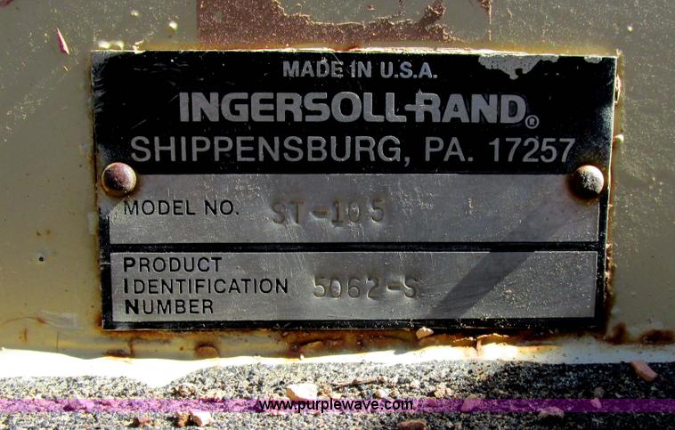 image for item A8525 1991 Ingersoll Rand ST105 static compactor