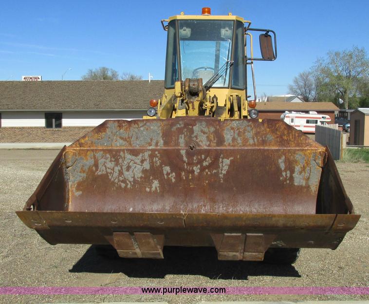image for item A8528 1985 Caterpillar 926 Payloader wheel loader