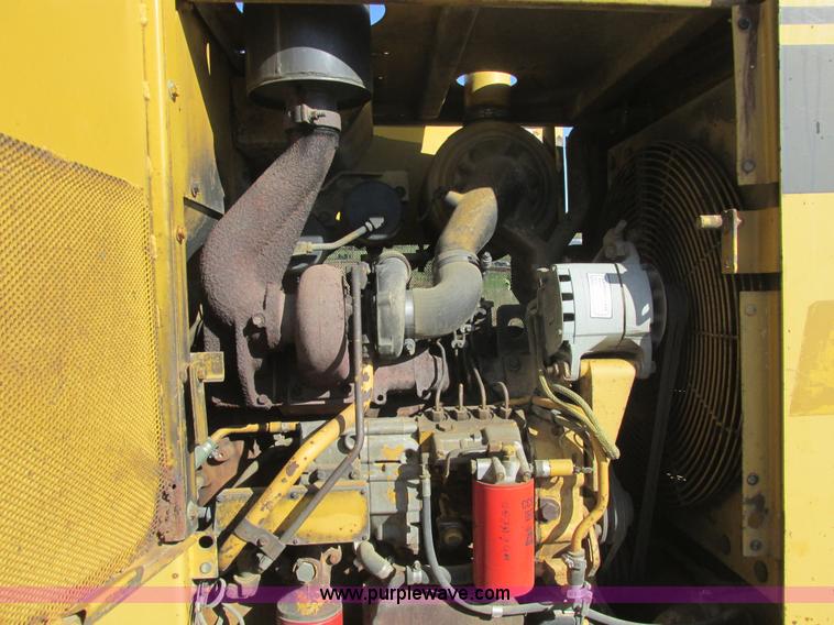 image for item A8528 1985 Caterpillar 926 Payloader wheel loader