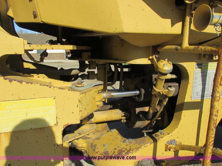 image for item A8528 1985 Caterpillar 926 Payloader wheel loader
