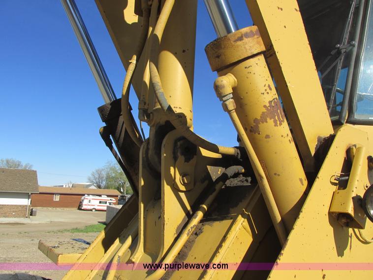 image for item A8528 1985 Caterpillar 926 Payloader wheel loader
