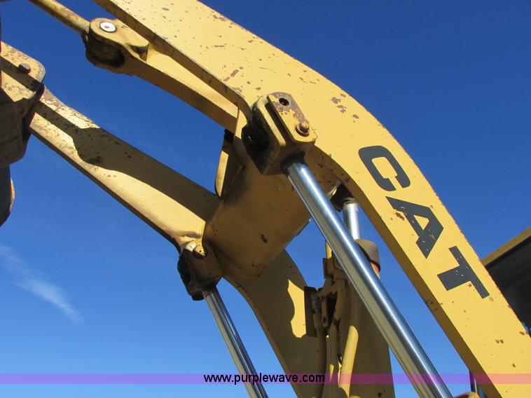 image for item A8528 1985 Caterpillar 926 Payloader wheel loader