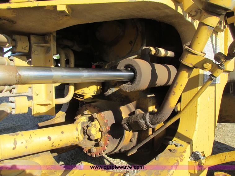 image for item A8528 1985 Caterpillar 926 Payloader wheel loader