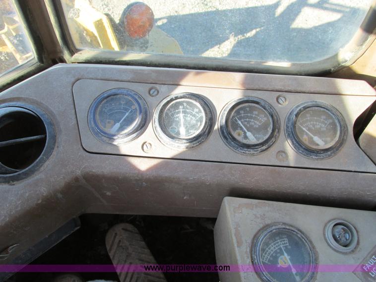 image for item A8528 1985 Caterpillar 926 Payloader wheel loader