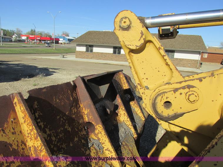 image for item A8528 1985 Caterpillar 926 Payloader wheel loader