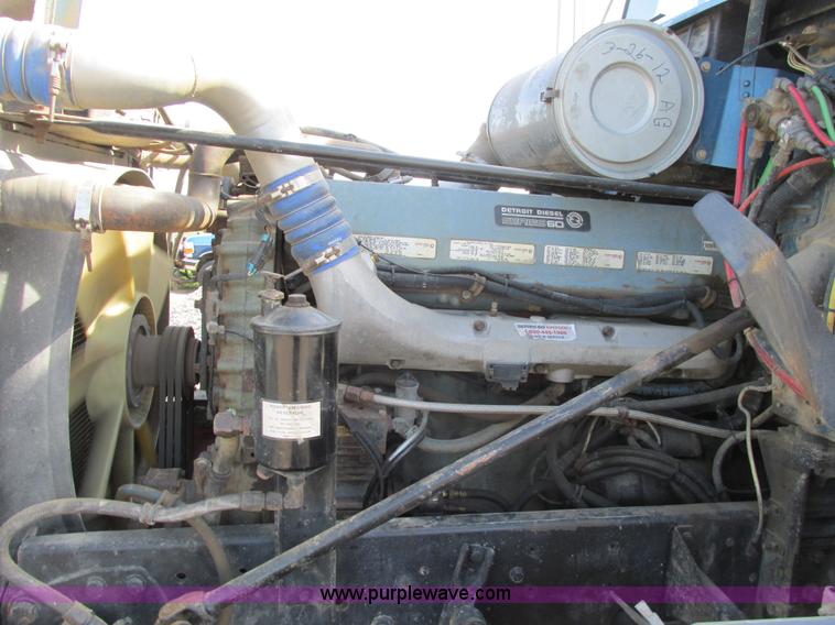 image for item A8531 1996 Freightliner FLD120 semi truck