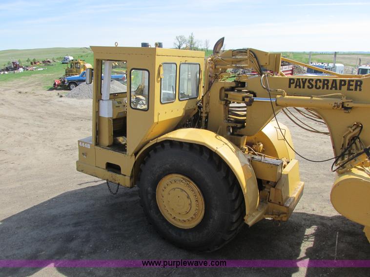 image for item A8532 International 444B elevating scraper