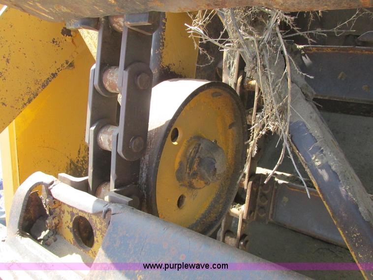 image for item A8532 International 444B elevating scraper