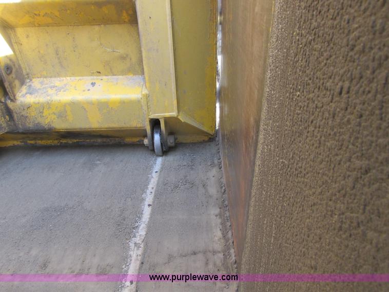 image for item A8532 International 444B elevating scraper