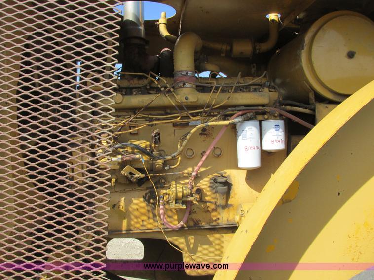 image for item A8532 International 444B elevating scraper