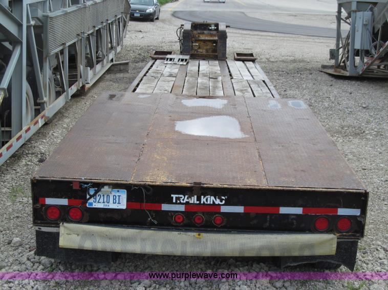 image for item D7370 1991 Trail King TK100HDG-493 triple axle lowboy trailer