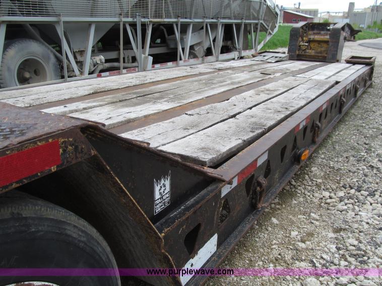image for item D7370 1991 Trail King TK100HDG-493 triple axle lowboy trailer
