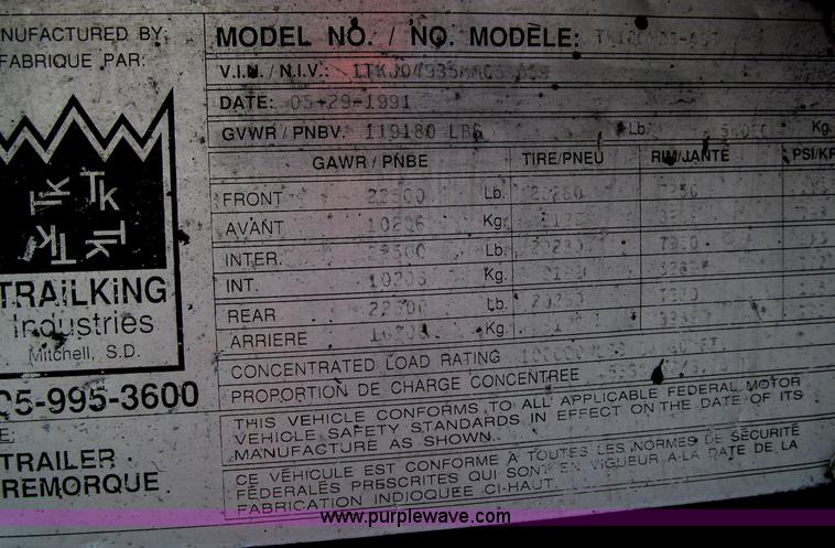 image for item D7370 1991 Trail King TK100HDG-493 triple axle lowboy trailer