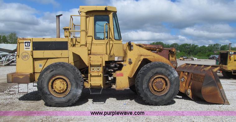 image for item D7371 1981 Caterpillar 966D wheel loader