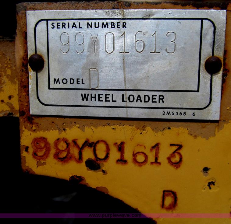 image for item D7371 1981 Caterpillar 966D wheel loader