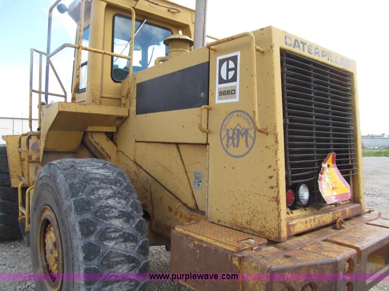 image for item D7371 1981 Caterpillar 966D wheel loader