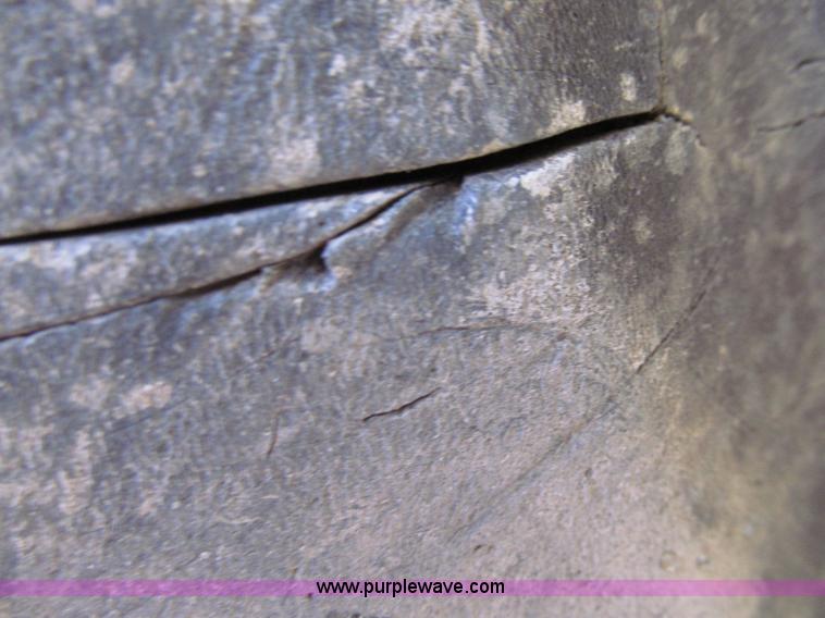 image for item D7371 1981 Caterpillar 966D wheel loader